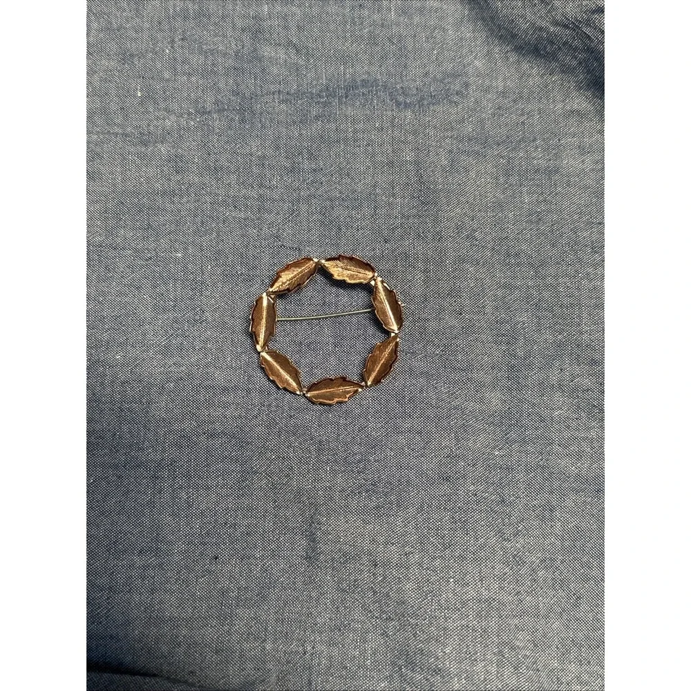Vintage Signed Copper Bell Mid Century Leaf Wreath Brooch 1950s Round Pin USA
